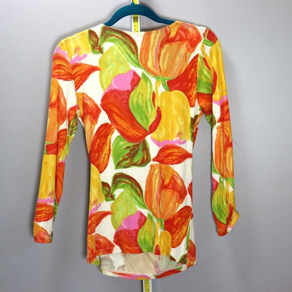 CAbi Watercolor Floral V-Neck Ruched Long Sleeve Top Size M - Picture 2 of 5